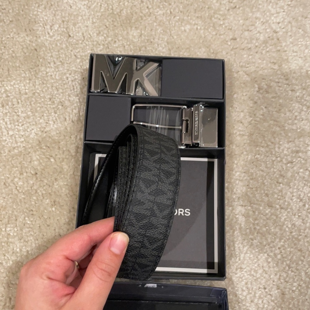 Men’s mk belt